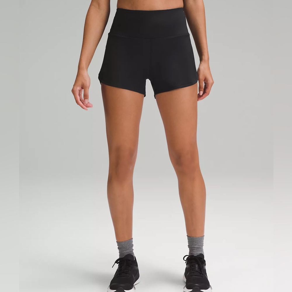 Lululemon // Speed Up High Rise 4” Shorts - Black
